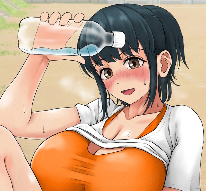 おはようございます!
メカ部見ながら、ちょっとだけ描いてます! 