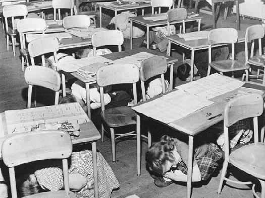 ScottW (@jswtreeman) on Twitter photo How we used to practice preparing for World War III in elementary school #WWIII How we used to practice preparing for World War III in elementary school #WWIII