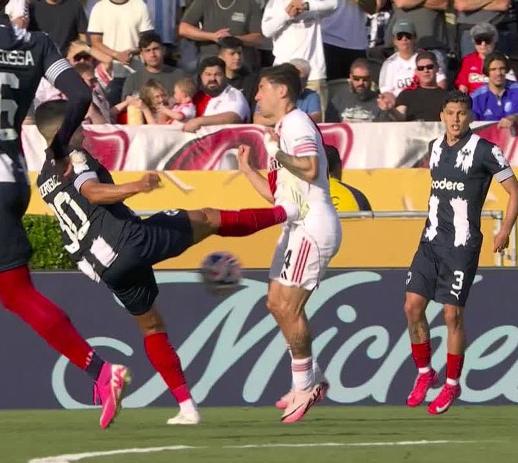 Pero a River lo ayudan