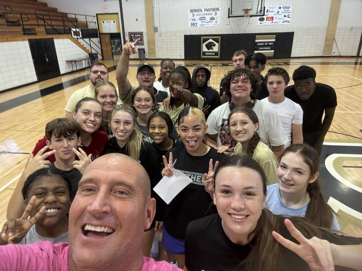 Derekrib's tweet image. Great satellite today @InspireJJDavis   @BerwickAth70342 
@LBR_Basketball