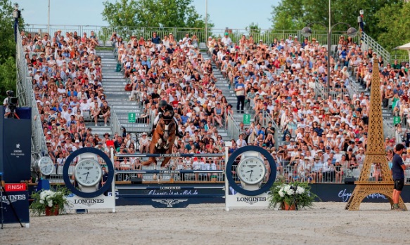 Wow: Gilles Thomas und Ermitage Kalone gewinnen GCT Paris mit fast zwei Sekunden Vorsprung. zurl.co/svTvx
#gct #springreiten #Longines