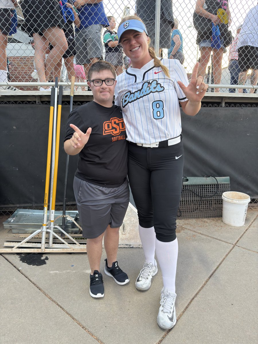 Shelly Peper Legg tweet media