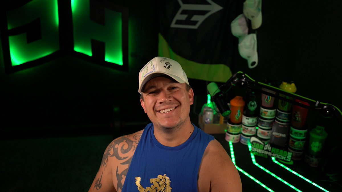 long day of work COMPLETED!

Now time to sit back and relax!

Live on <a href="/KickStreaming/">Kick</a>  @ kick.com/jarhead