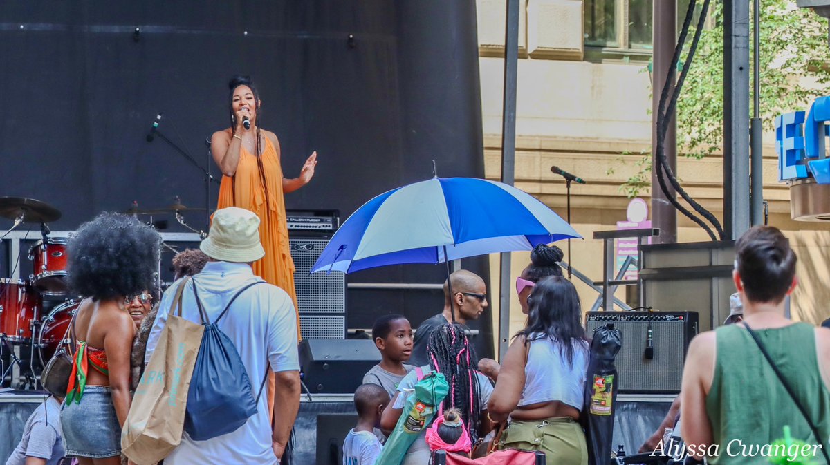 cwanger_alyssa's tweet image. A hot day today at the Avenue of the Arts Block Party in Center City, Philadelphia! @avenueofthearts @July4thPhilly @Wawa @6abcWeather @Brittany_Boyer @PaytonDomschke @ccdphila @PhilaParkandRec @philartdotnet @PhiladelphiaGov @visitphilly @discoverPHL @CanonUSA