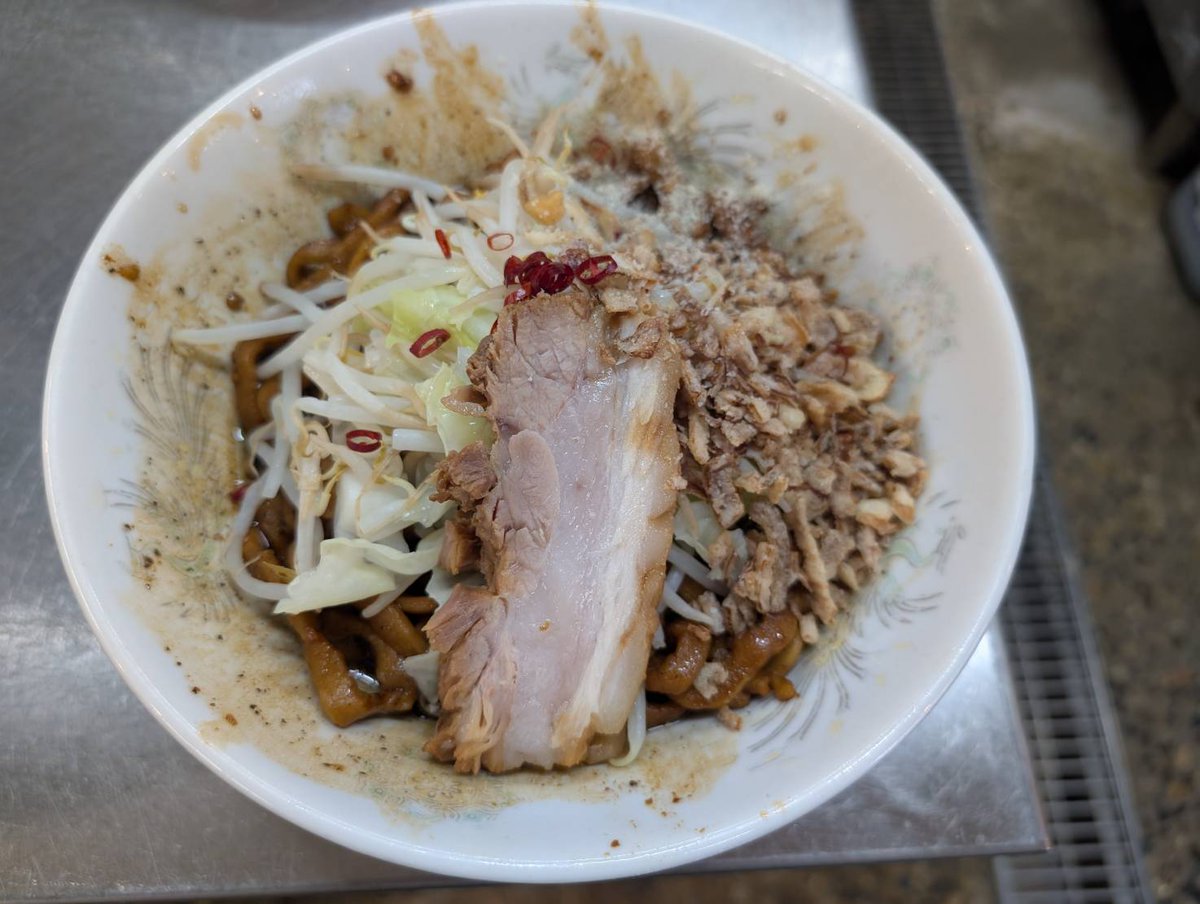 毎度ありがとうございます。 本日6/22(日)1日限定会津BLACKやります