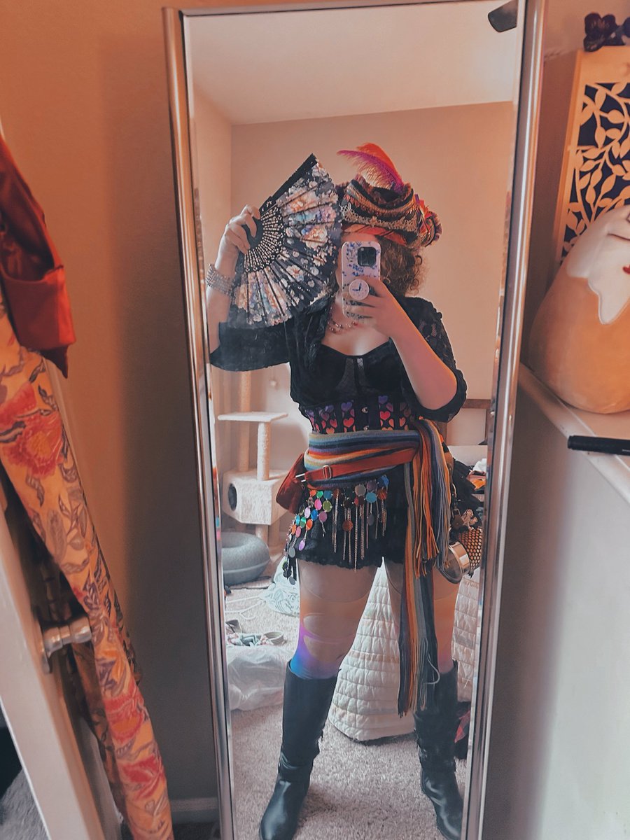 Brittany Peer 🌸 Magfest bound tweet media