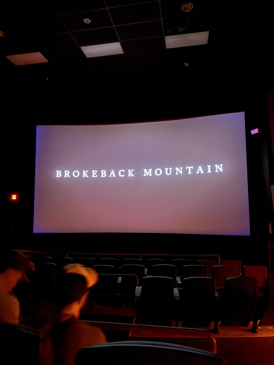 RhodeToLove's tweet image. Watched a 20th anniversary screening of Brokeback Mountain and once again the film shook me to my core. It’s also an incredible feeling watching it on the big screen surrounded by people who it also clearly means a lot to.

#WendellsPrideLog