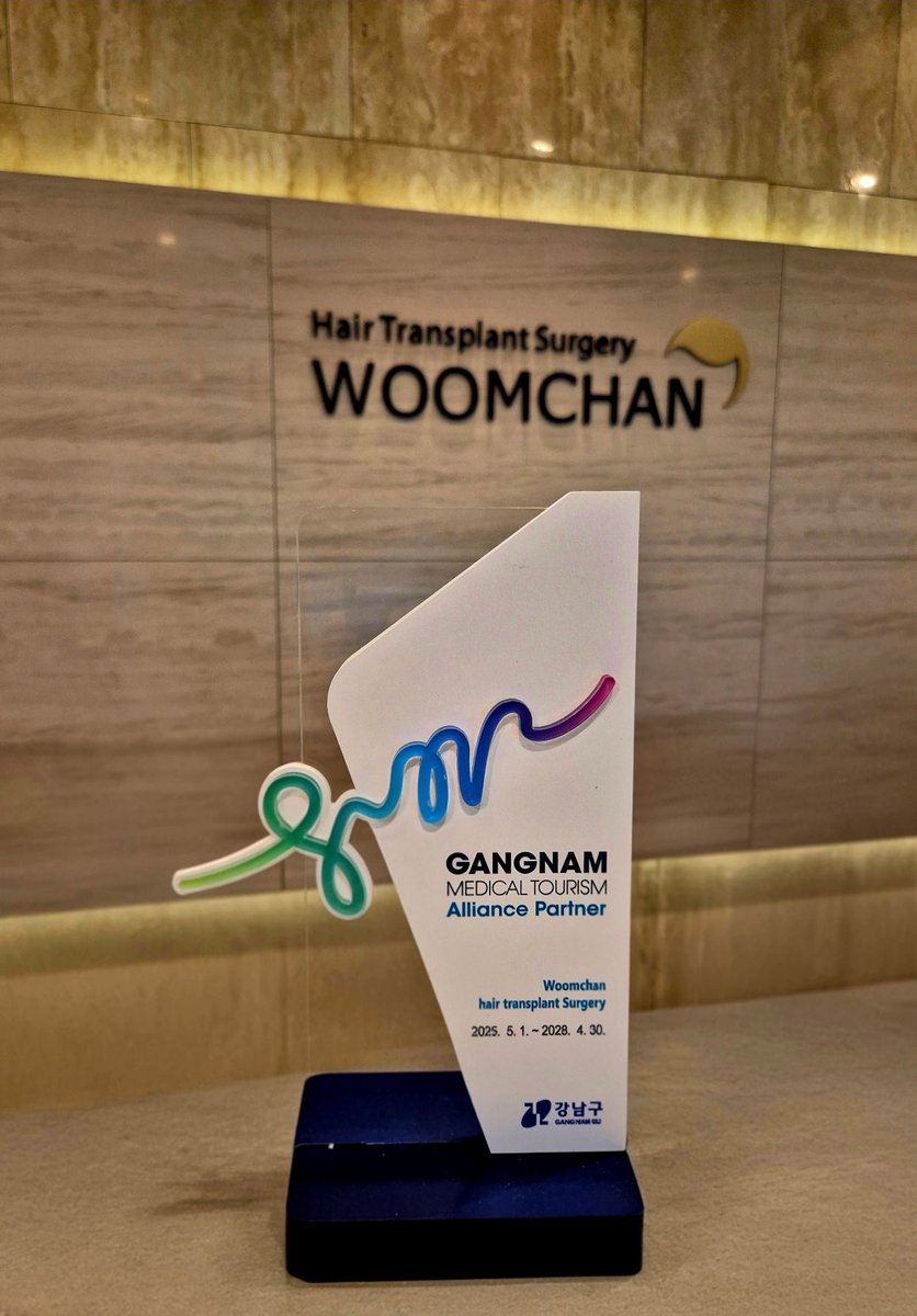 Woomchan88's tweet photo. 韓國永長醫院10歲啦
靠實力說話，被選定江南醫療合作機構
微信 :woomchan 
line👉Woomchan 88
whatsapp: +821097895827
https://t.co/CHr7FRHGVl
 #韓國免剃髮植髮 #永長植髮 #woomchan永長植髮 #韩国植发医院 #韩国植髮費用 #hairtransplantsurgery #韓國免剃发植发 #FUE免剃发植 #韓國植髮 #台灣植髮 https://t.co/0bElXaOIss