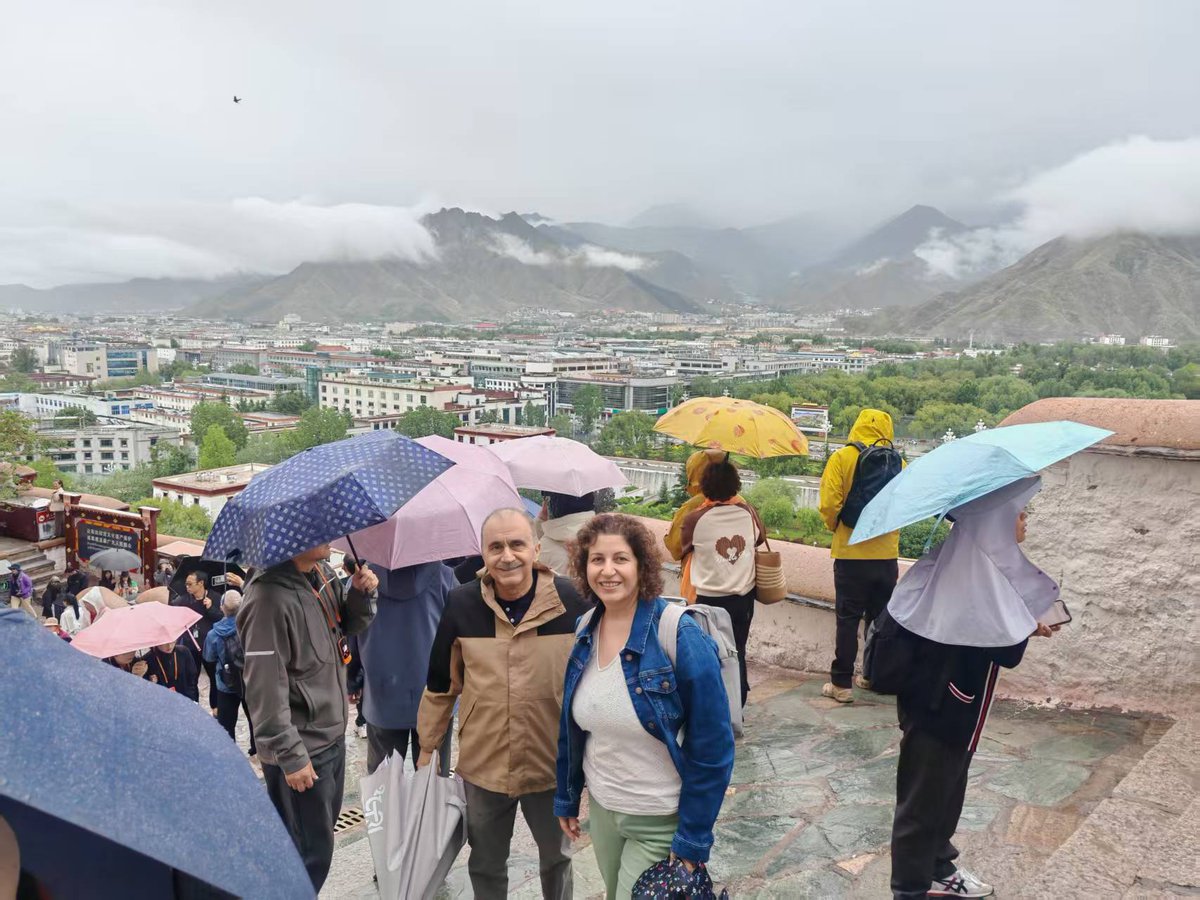 TibetTrip's tweet image. First time in China. First breath in Tibet. And our minds? Blown. 🤯

The colors, the silence, the prayer flags dancing in the wind—this isn't just a trip, it's a soul shift. 🌈🏔️
#TibetExperience #FirstTimeInChina #CultureShock #TravelDeeper #HiddenParadise #BucketListTrip ✨