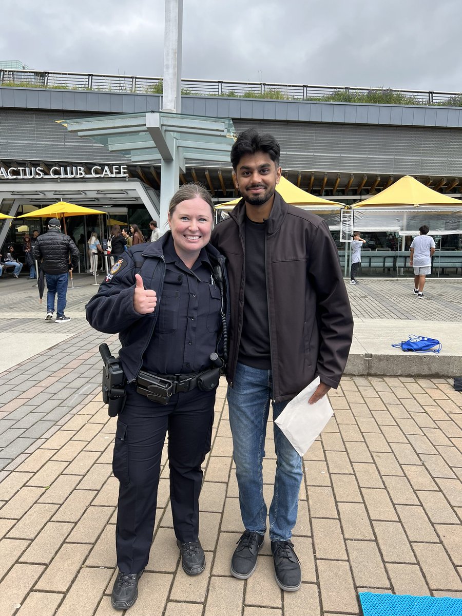 Ran into a former Windi student who thanked me for being his School Liaison Officer back in the day! Him and his friend were inspired and are now pursuing a Policing career. He talked about great things they are doing in the community. I am so proud! This made my day! #VPD
