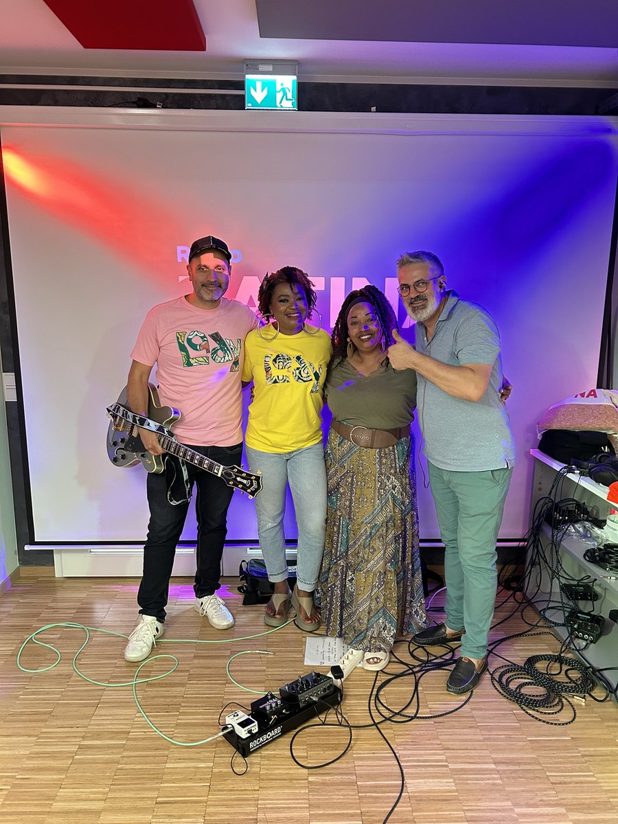 HembadoonMusic's tweet image. Thank you @radiolatinalux 🙏🏾🙌🏽🎶
#Hembadoon #Lady #acoustic