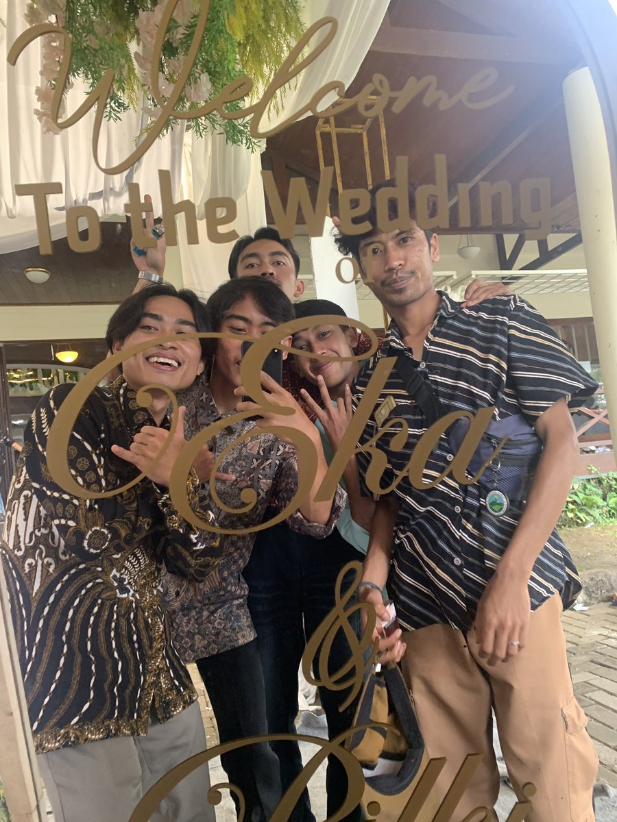 Minggu mh jadwalna ka hajat atuh <a href="/sundastruggle/">sunda struggle</a>