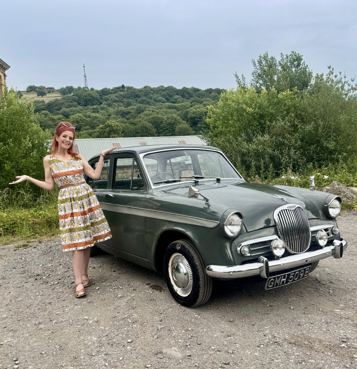 idriveaclassic's tweet image. 60s Singer Gazelle Series V - a rare 1960s British classic saloon!
Let me know what you think and if you love it, loathe it or feel a bit indifferent.
As a longtime lover of Rootes cars, I had enormous fun filming this for you all.
youtu.be/Qv2CJ55Xv98