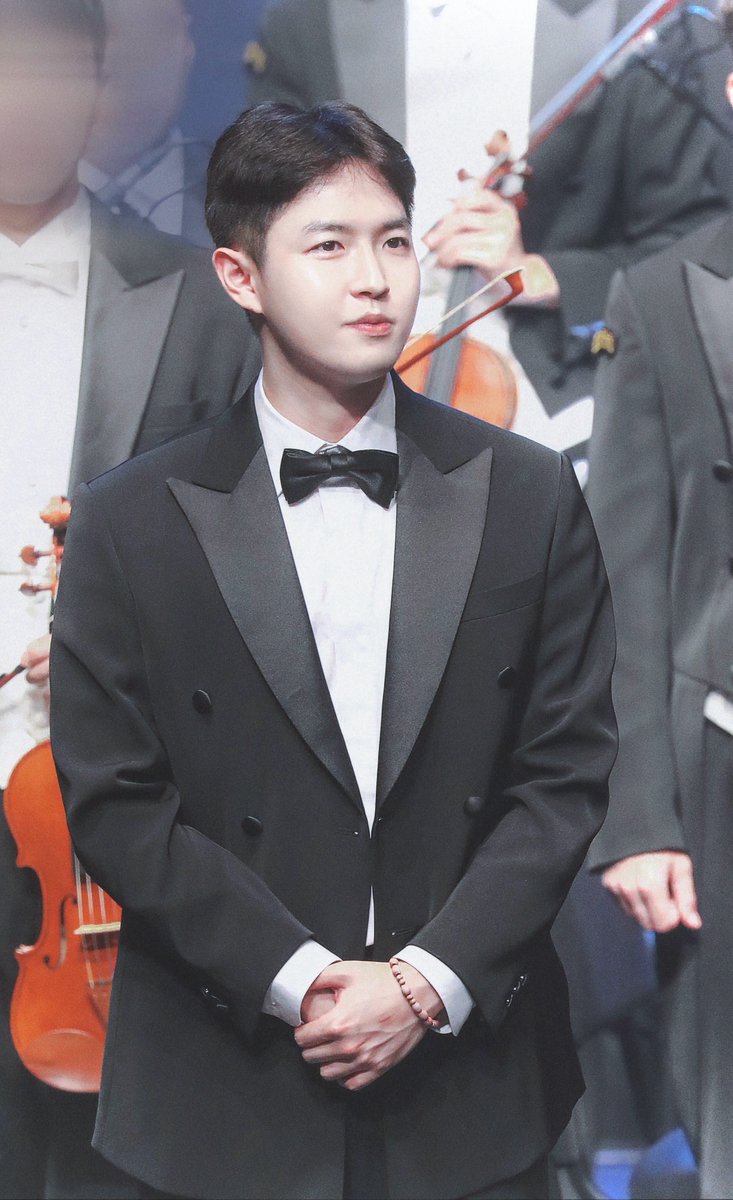 서울의 달 (@am_0527_) on Twitter photo 