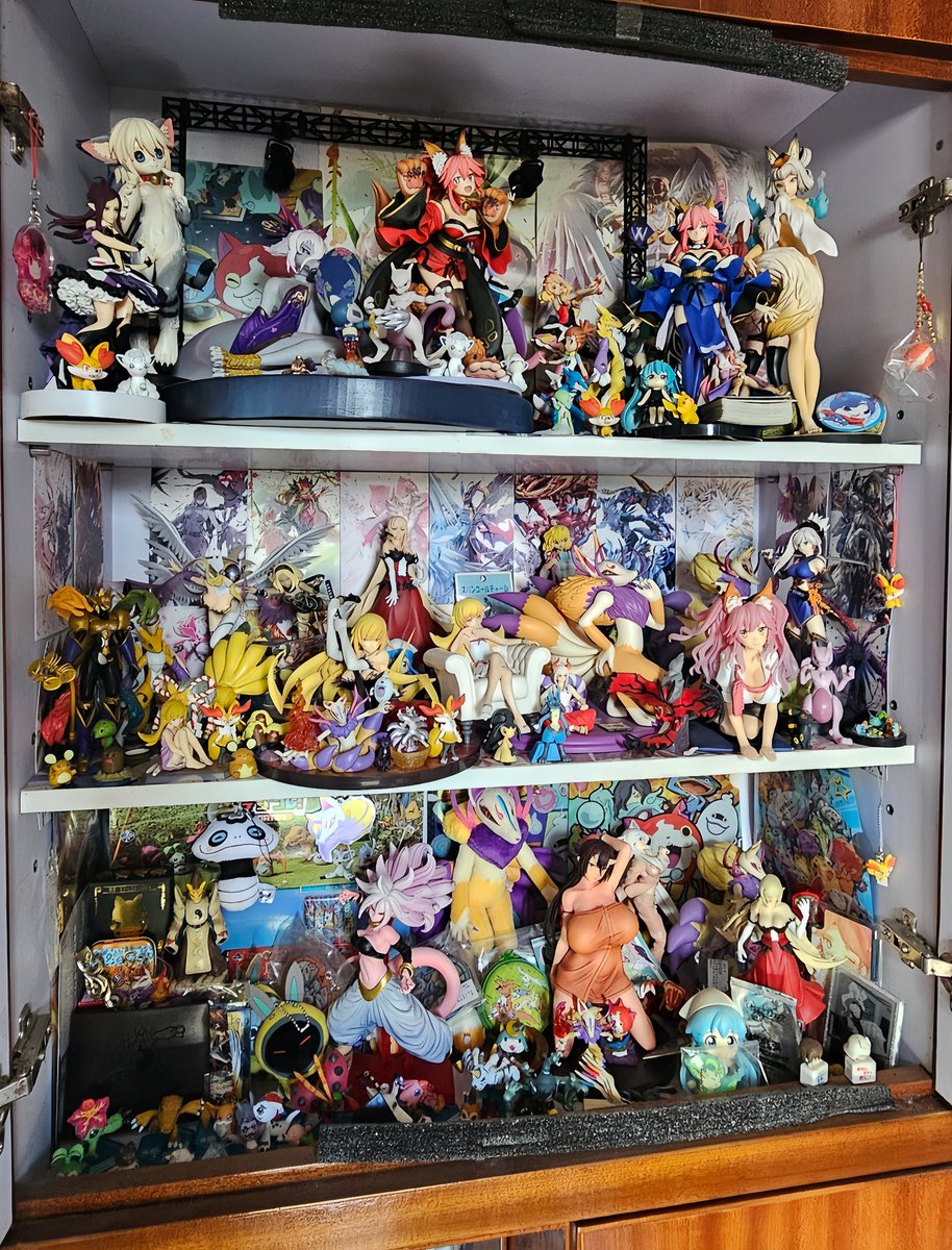 中學開始收集 到現在 紀念一下 需要轉移位置了🥺