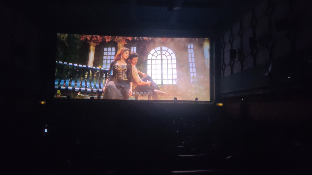 vijayfangirl0's tweet photo. Neeethene❤️🦋 https://t.co/2sHMN0ITC9