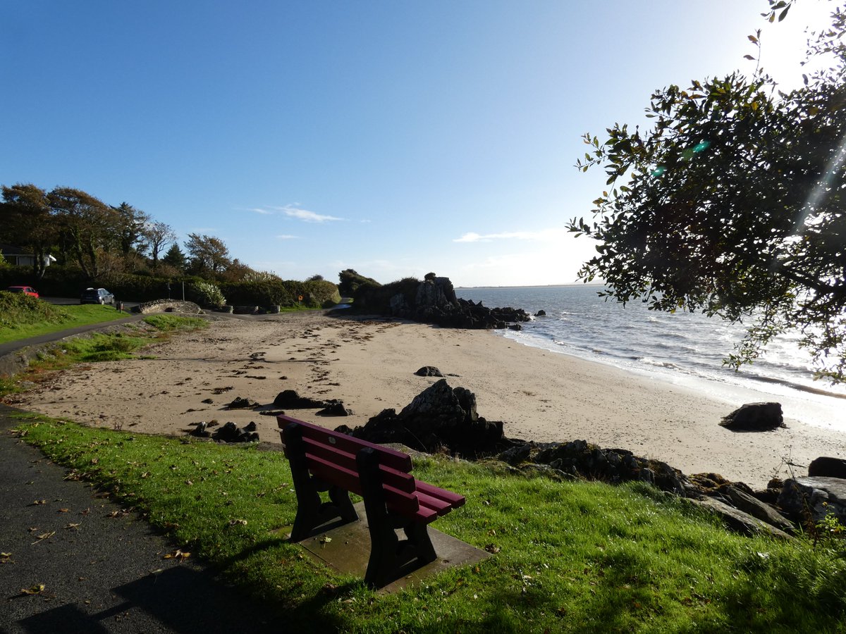 Discover Donegal’s breathtaking and unspoiled beaches - Moville Beach
inishview.com/activity/movil…