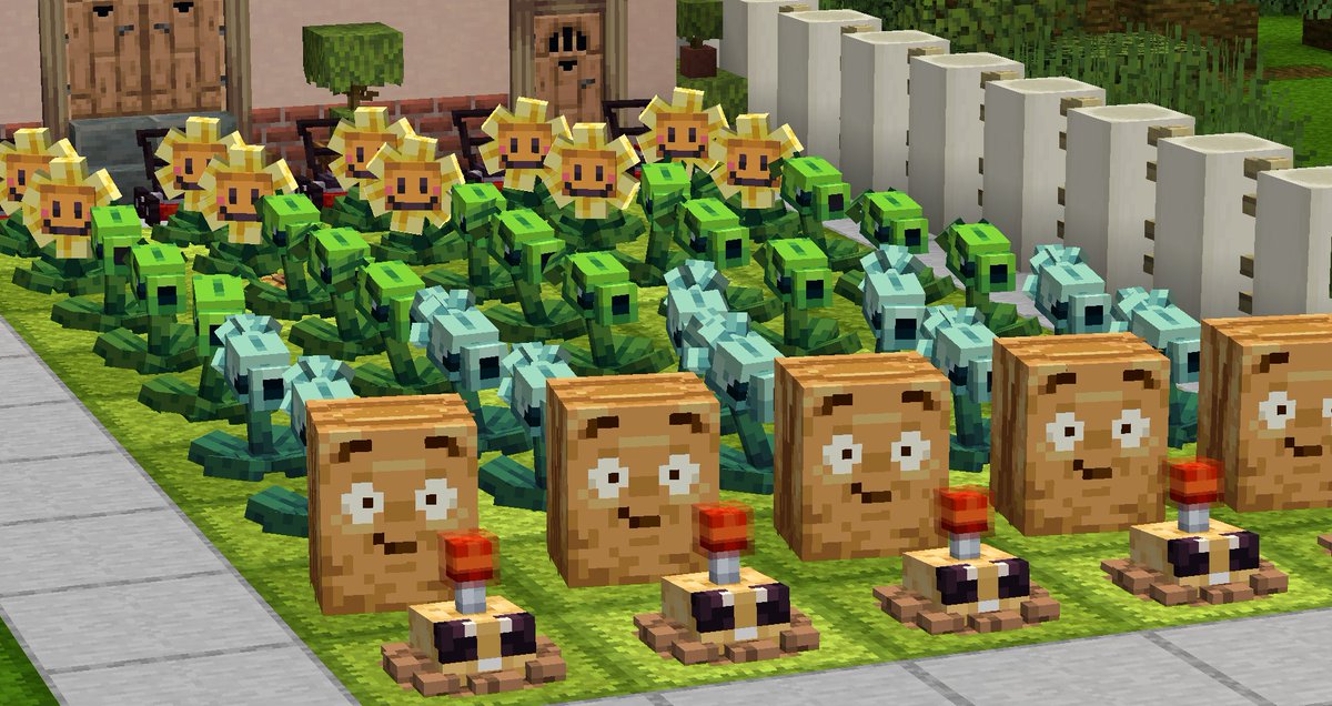 There ain't gonna be any Zombies on my Lawn with this defense
#Minecraft #plantsvszombies