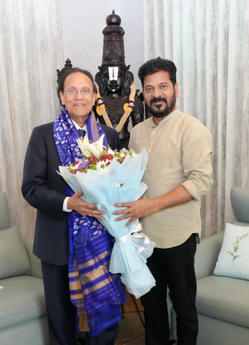 Telangana CMO tweet media