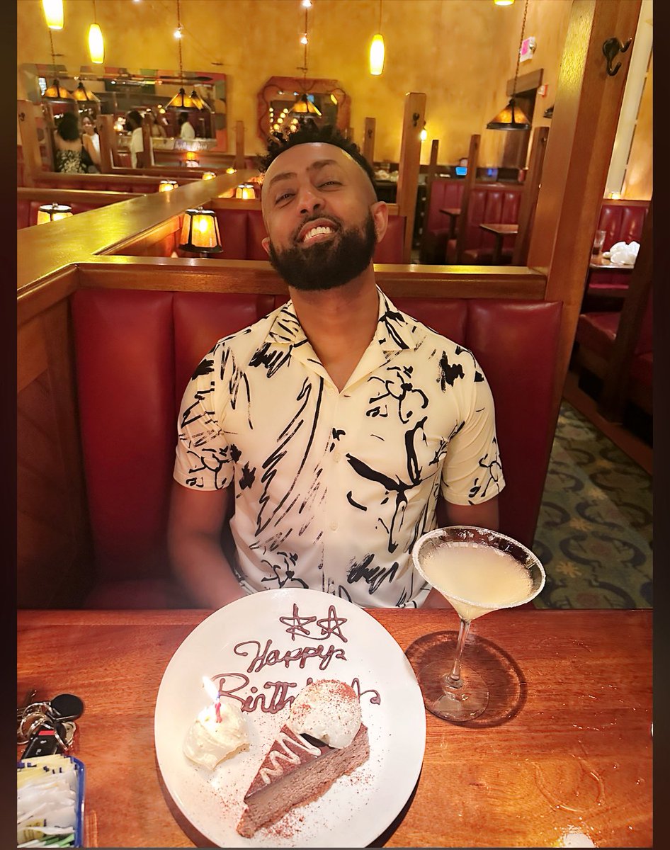 BKtakinova's tweet image. Gemini season ♊️ #Chapter45