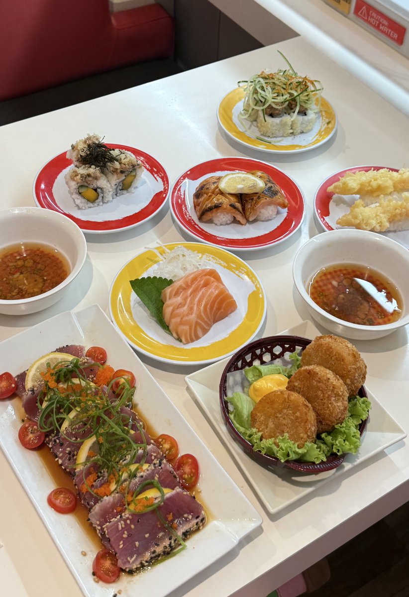 minghaocoded's tweet photo. #archivetwt ⭐️🍣🛋️ https://t.co/y3CJ6Y9PzB