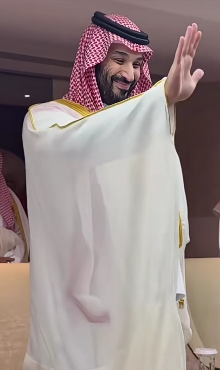 الله يعزك ولا يعز عليك 
                                     يا        أبو سلمان 
ونسأل الله العلي القدير 
أن ينصرك ويوفقك على كل 
من اراد سوء 
للدول العربية والاسلامية 
ذخرا لا يزول 
                       يا قائد الأمة