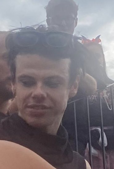 shefftoshanghai's tweet image. The summer of live music - part two - BludFest #idols #yungblud #billyidol #buzzkilljoy #happytimes . With a cameo from the one and only Billy Idol 🥰 Next stop the school musical @TASEMusic
