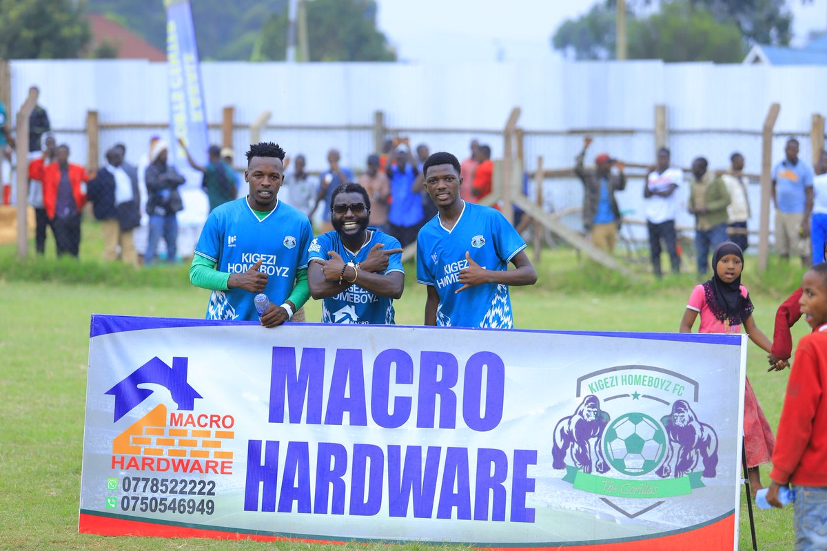 After yesterday’s big win over MYDA FC, Macro Hardware Kabale has gifted our team staff UGX 7 million as a token of appreciation. Just last week, they also gave UGX 5.4 million after the Buhimba UTD victory.

#KHBFC