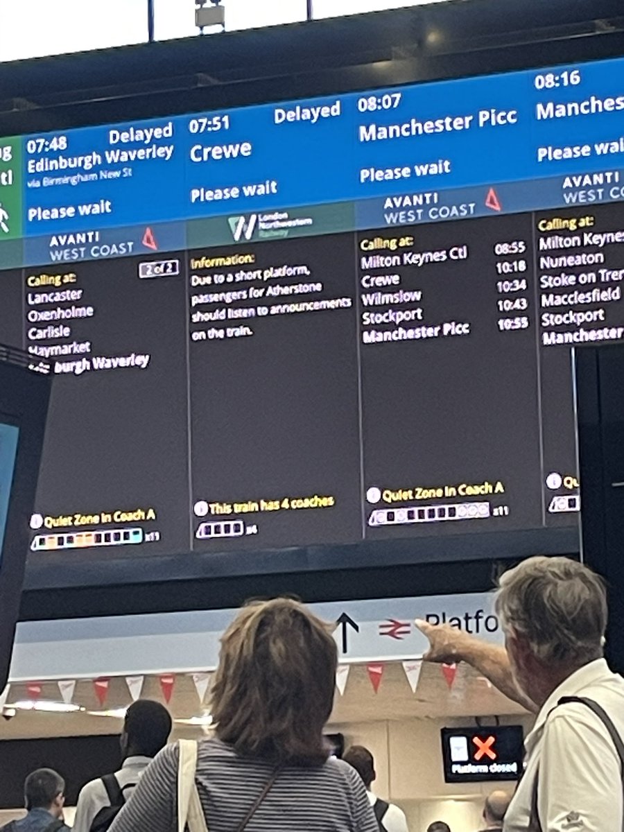 Mike Carter (@mikewritesabit) on Twitter photo I have counted 13 security staff at <a href="/NetworkRailEUS/">London Euston</a>. But no Customer Service staff. Oh and no trains either, obviously. I have counted 13 security staff at <a href="/NetworkRailEUS/">London Euston</a>. But no Customer Service staff. Oh and no trains either, obviously.