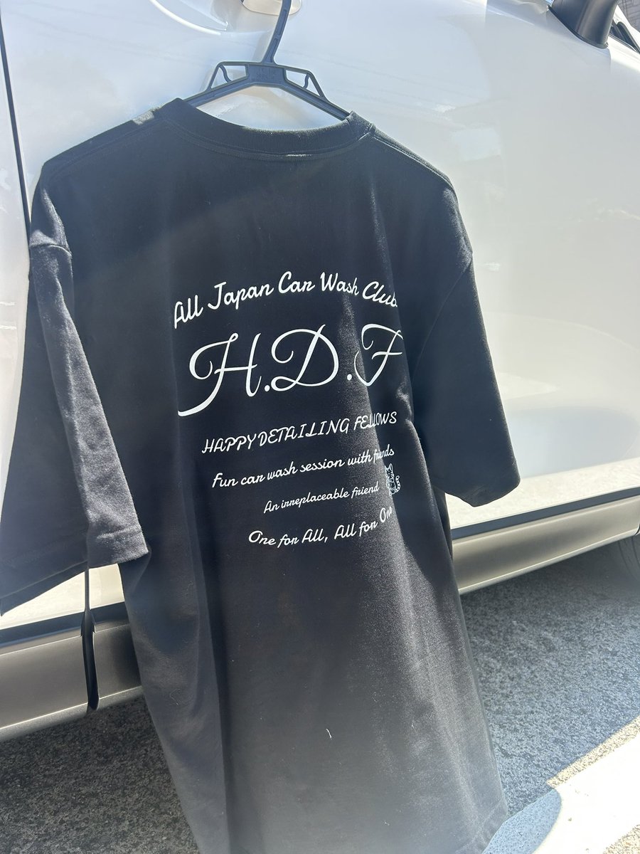 AGm99232975's tweet image. 昨日雄司ベースでNEVEからの〇〇で
綺麗になりました🤩
窓の撥水を見たくて少しだけ
洗車場へ
暑くて着替えは必須ですね
新HDFオリジナルTシャツ着て
ジュンスカ聴きながらの
洗車最高でした😊
#HDF
#新作オリジナルTシャツ