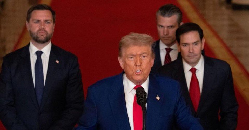 Ricorderemo questa foto e queste facce.