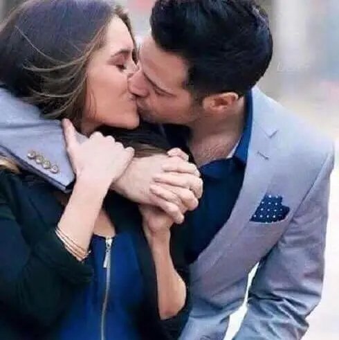 Si tu cabeza es un caos, agradece a quien se quede a hacerte compañía...

La mayoría huyen ante esto.....