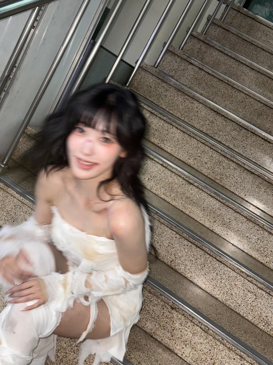 choerry pics tweet media