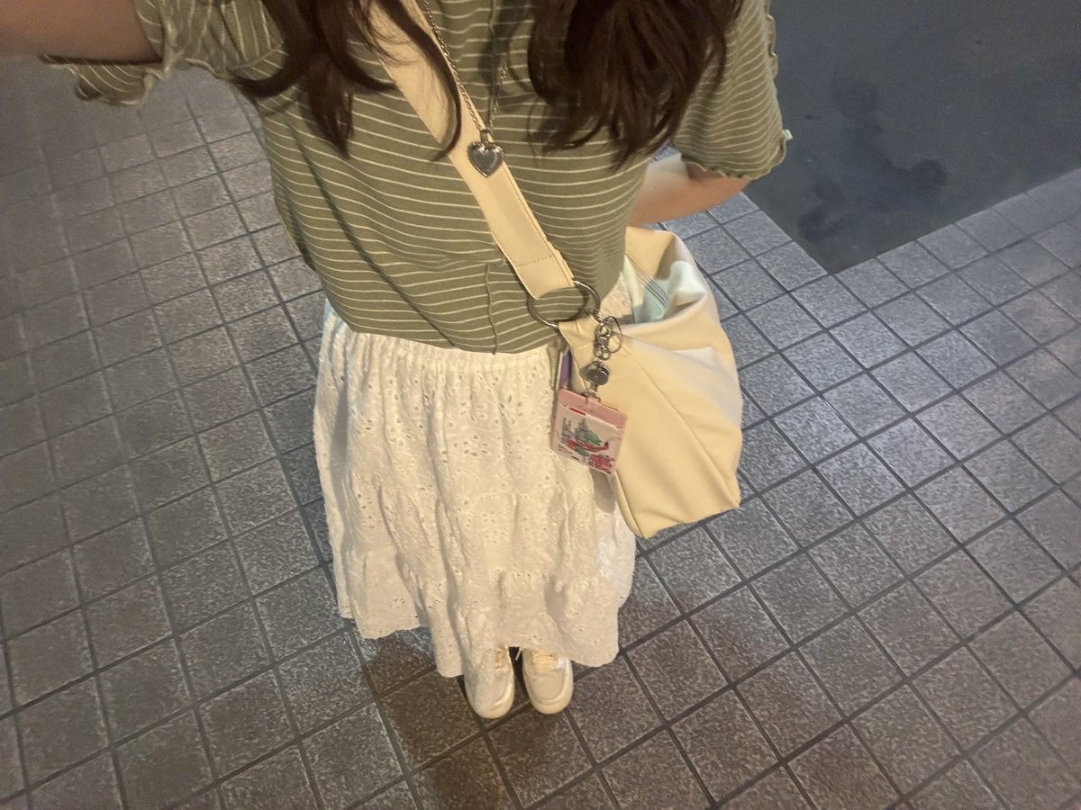 にこ tweet media