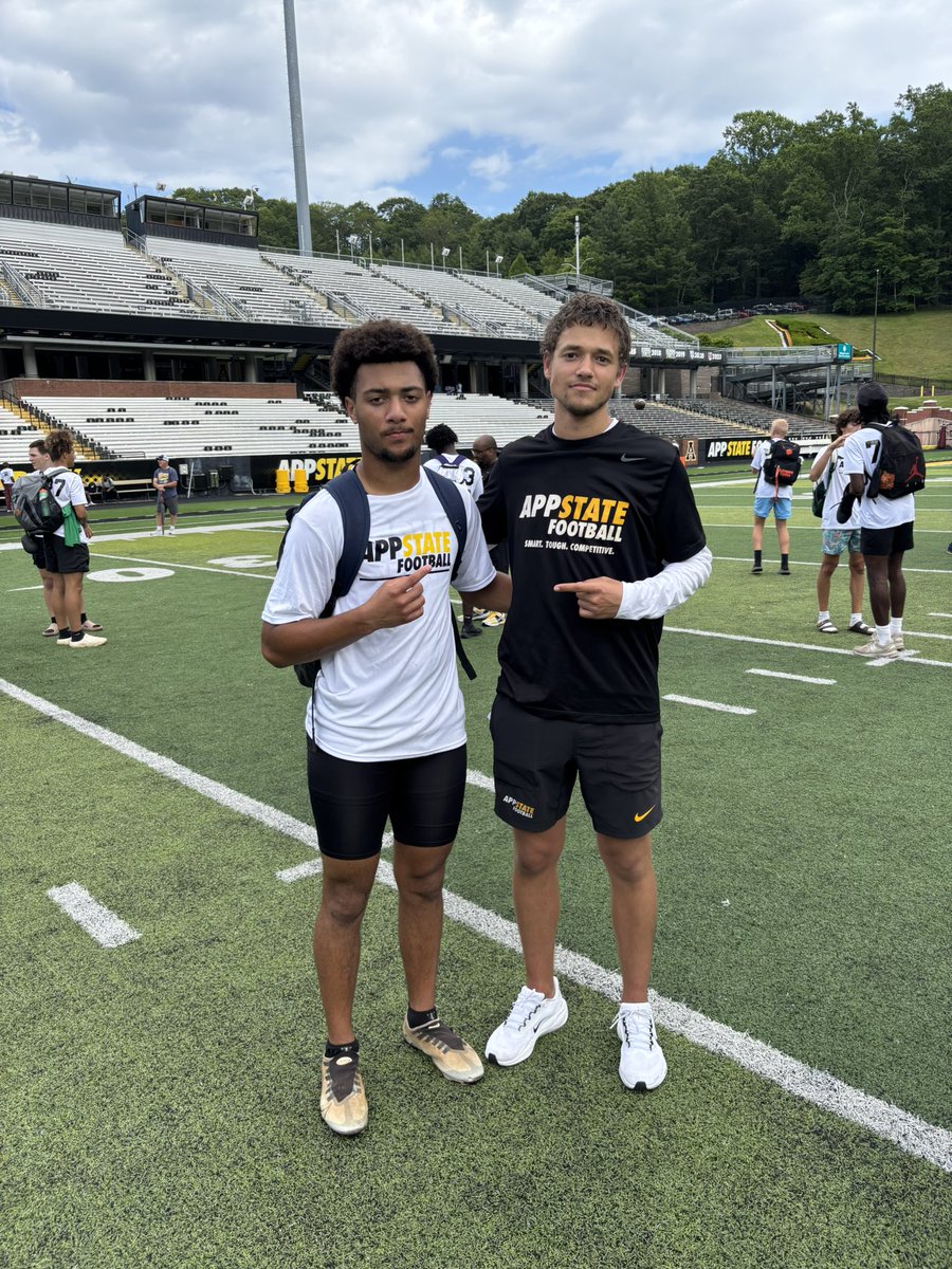 keyahjaesmyre15's tweet image. Thankful for getting to compete and learn at @AppState_FB I loved the experience. @evanpetersonsc @Coach__Coleman