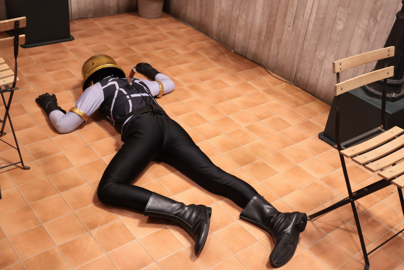 パット・カイザル

初登場作品:ナンバーワン戦隊ゴジュウジャー 第18話『ミステリＧＰ! 探偵は里にいる』
所属:ブライダン

金ベルメットのウエディング兵士。
テガソードの里にて刺されて倒れているところを発見された。

SA:井口尚哉

#ゴジュウジャー