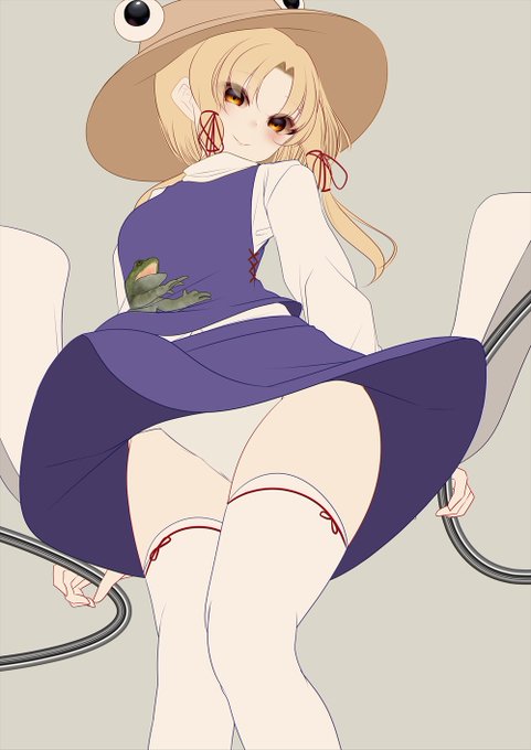 朝食食べた!諏訪子さま塗る!!! 