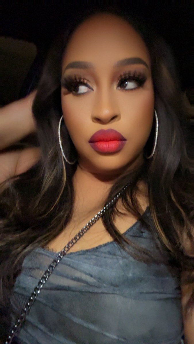 Honeys_Money1's tweet image. His Addiction 🤭😘 #Chapter43