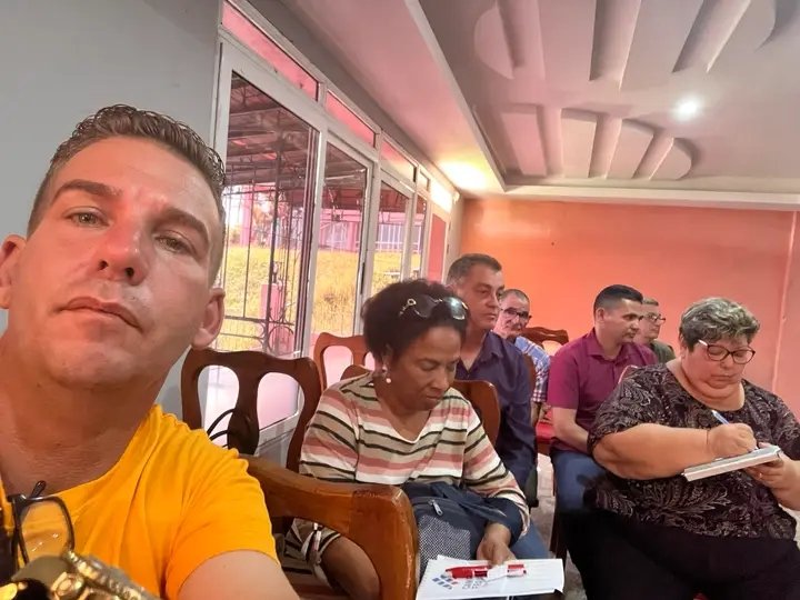 DirecciónDeFormaciónUPRio (@dgfp_upr2025) on Twitter photo Intensas jornadas en el Cuarto Taller. Proyecto FEF CUBA SystemAgrOH: Gestión sostenible de los sistemas alimentarios y co-innovación en Cuba, como parte del enfoque "Una Salud" con la participación de la <a href="/oficial_upr/">UPR Cuba Oficial</a> Intensas jornadas en el Cuarto Taller. Proyecto FEF CUBA SystemAgrOH: Gestión sostenible de los sistemas alimentarios y co-innovación en Cuba, como parte del enfoque "Una Salud" con la participación de la <a href="/oficial_upr/">UPR Cuba Oficial</a>