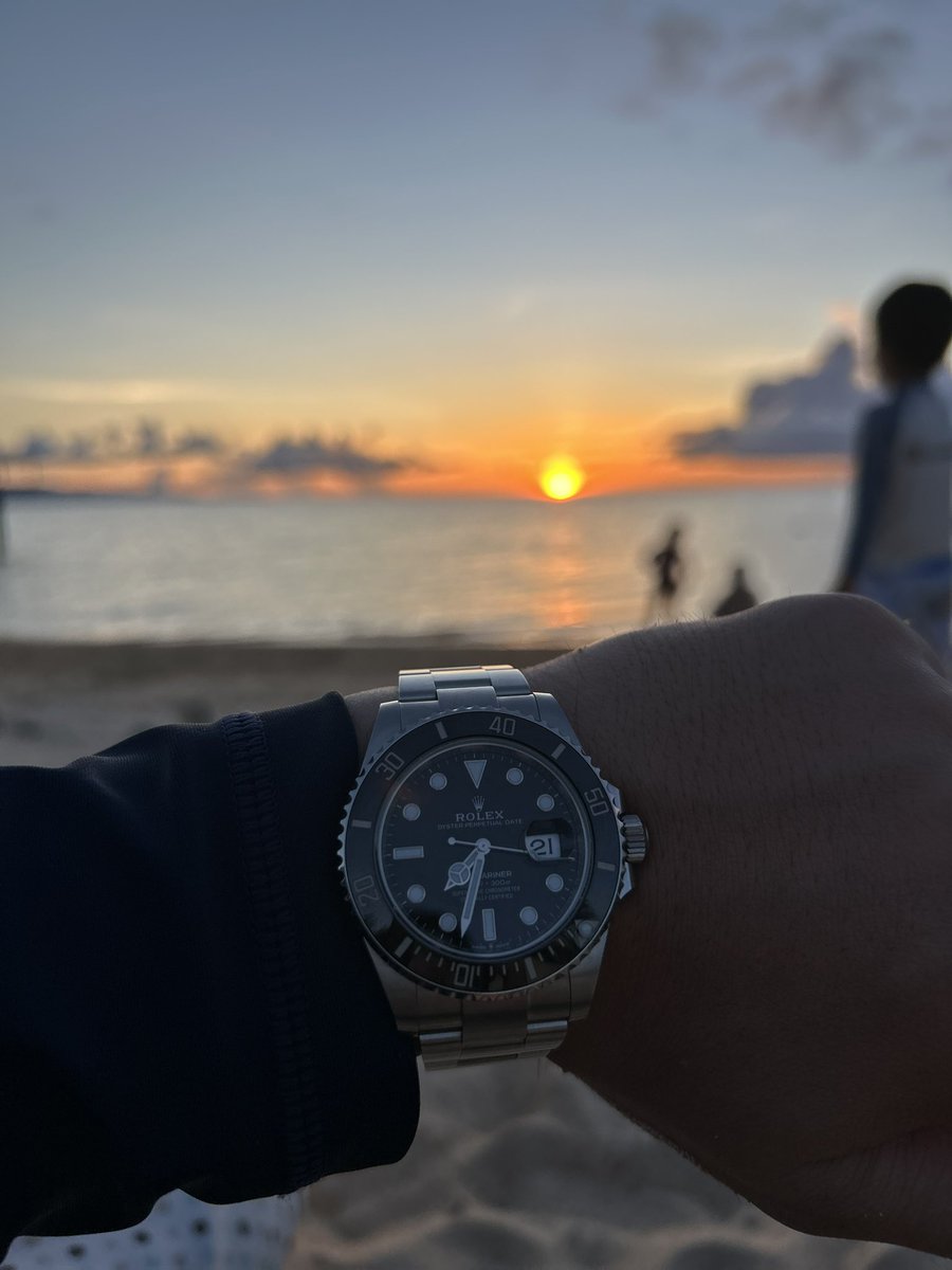 elbowpass55's tweet photo. 今日で石垣島旅行が終了🌴昨日はビーチでサンセット見れました
#フサキリゾート #Rolex #submariner https://t.co/9Ff4HwlS56