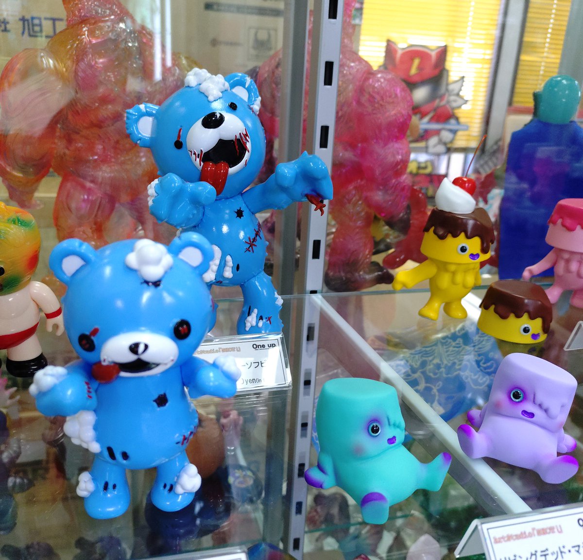 ゾンベアーブルー ・ゾンベアープチブルー リビングデッド・マシュマロ