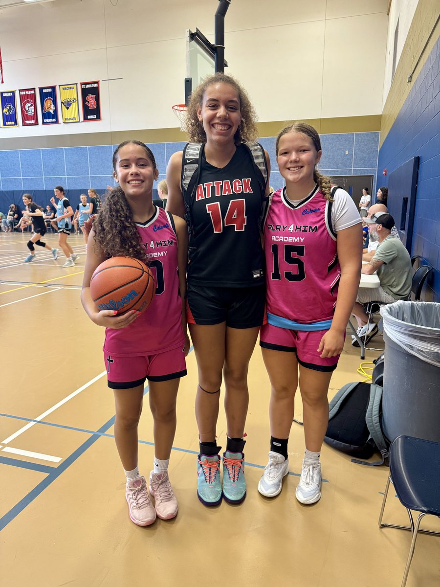 NatSandoval29's tweet photo. Tough Competition this weekend. And always a good time seeing old teammates. #SummerJam25 #Shooter 
Play4Him 14U Girls - Gold in AAU Summer Jam Tournament @TournamentDepot https://t.co/IGuHsf8apC https://t.co/Q0k3bmThEb