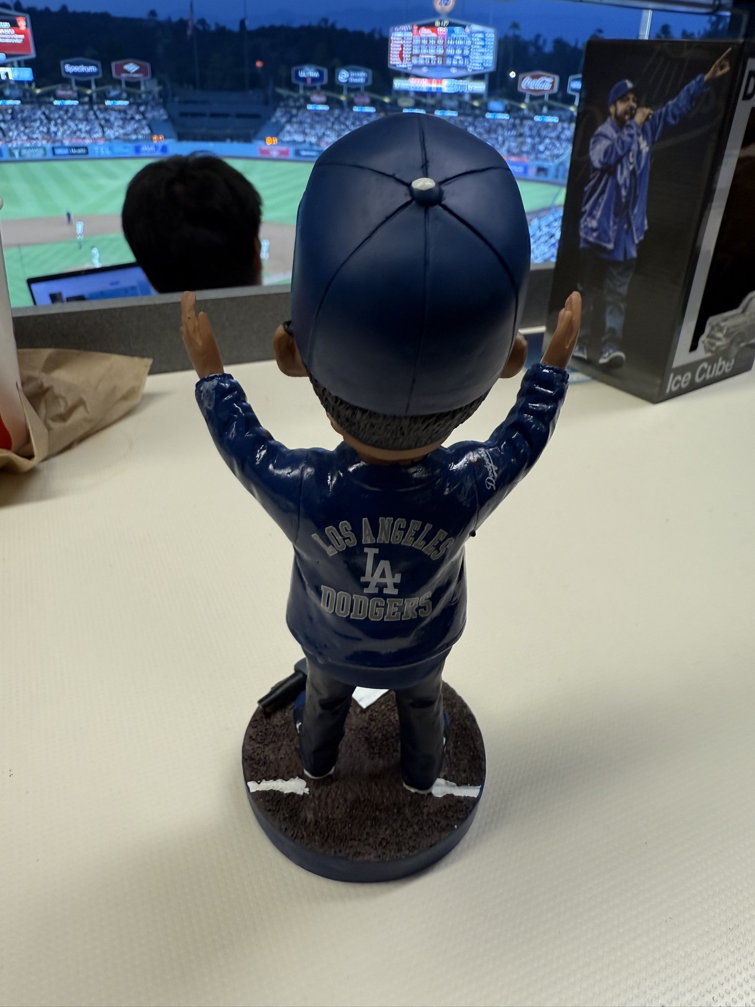 Dodgers Ice Cube ボブルヘッド フィギュア ドジャース ICE CUBE ボブルヘッド 首ふり人形 アイスキューブ