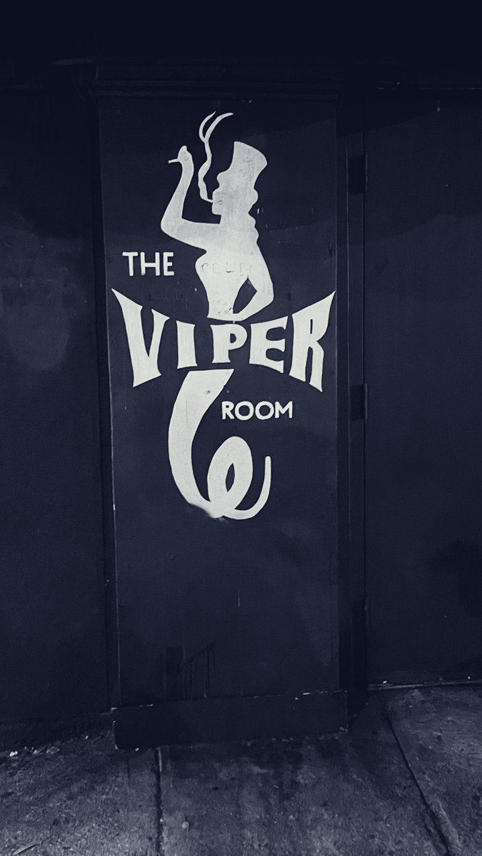So much fun <a href="/theVIPERroom/">The Viper Room</a> last night ! <a href="/hvshiband/">Hvshi 🌞</a>
<a href="/FreshProduce6/">Fresh Produce</a>