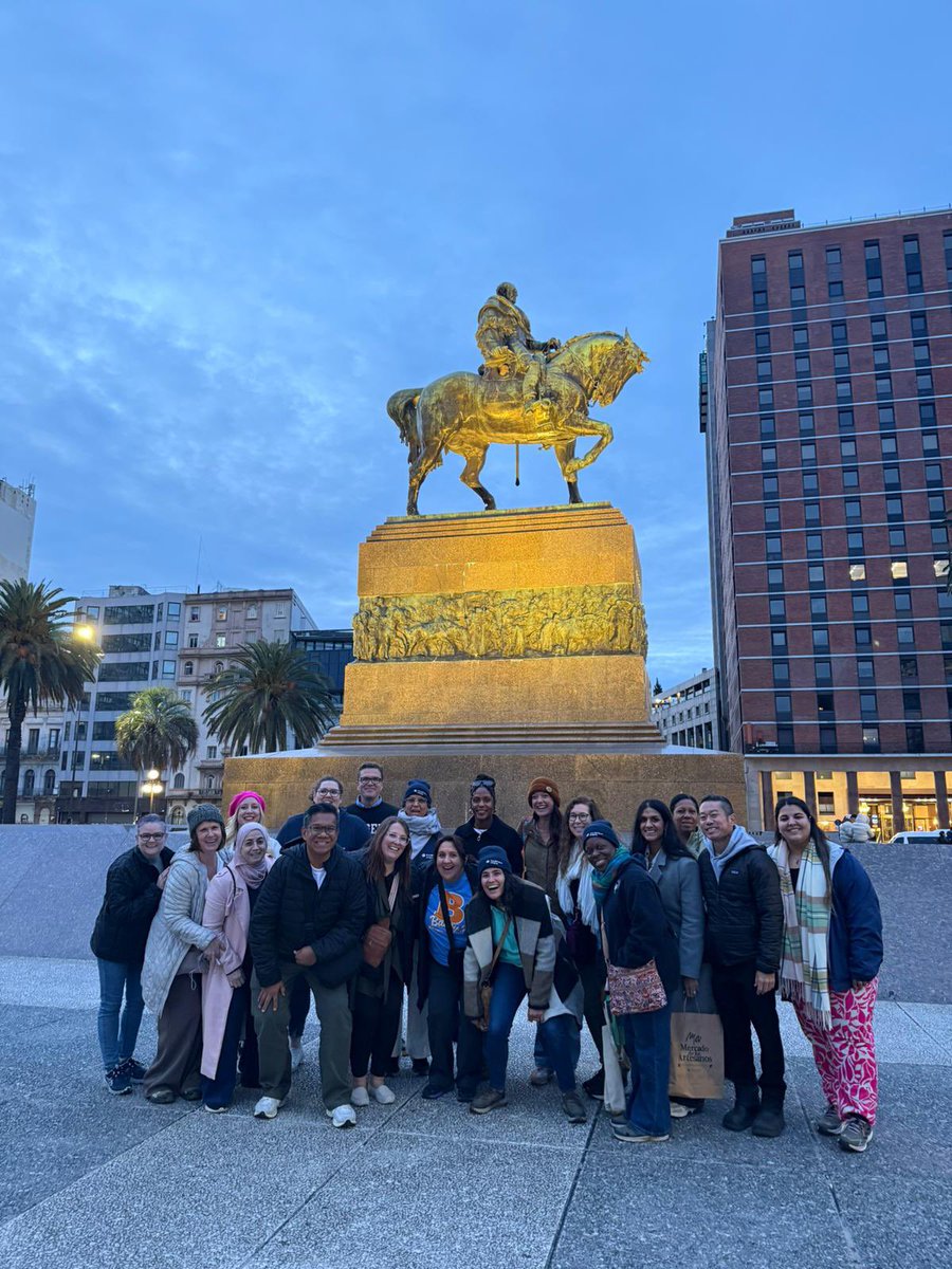 Clase de Sra. Obando (She/her) tweet media