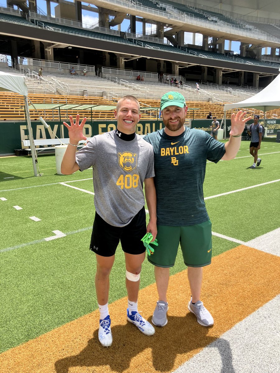 “Iron sharpens iron. Grateful for the chance to compete and get better at the Baylor University camp! <a href="/CoachPowledge/">Matthew Powledge</a> <a href="/DSDa_Re/">Duke DaRe</a> <a href="/anthonyajmauro/">Anthony Mauro</a> <a href="/BUFootball/">Baylor Football</a>