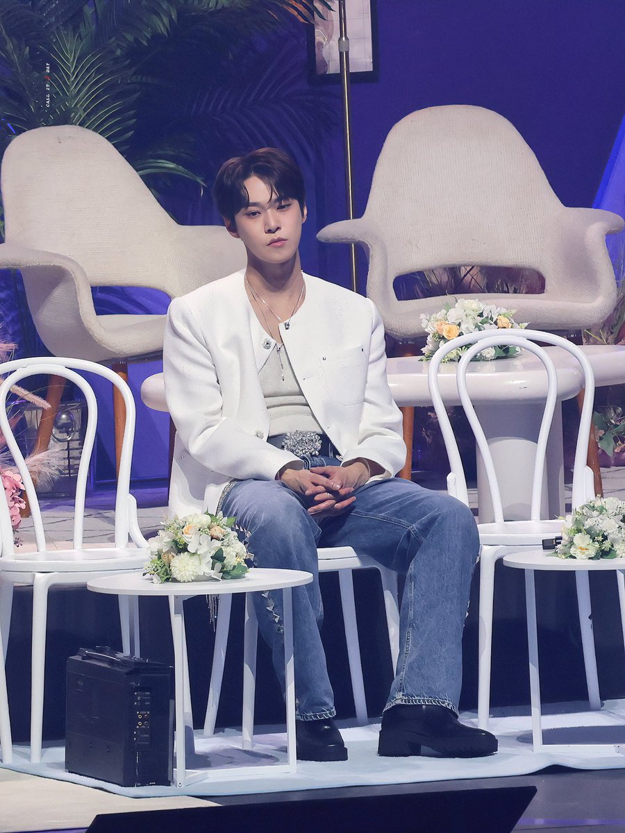 𓆩ดิน𓆪 🌏 (ᓀ‸ᓂ) ㅇㅇ 😌✨ tweet media