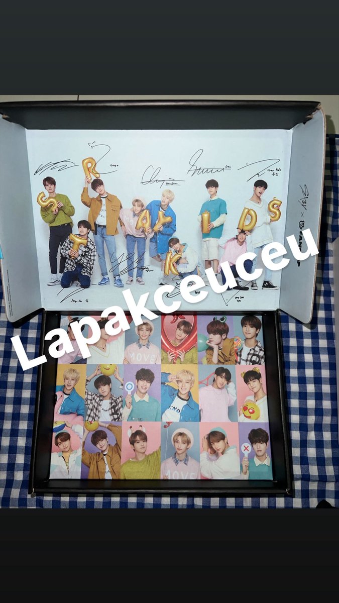 lapakceuceu's tweet photo. Box fankit seperti ini ya. Hanya box nya tanpa isinya https://t.co/XFOgTsUDYO