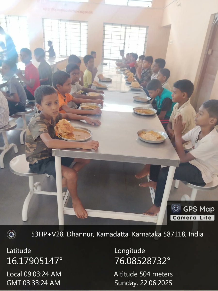 MDRS DHANNUR (@danurmdrs) on Twitter photo Morning breakfast MDRS dhannur #SocialAudit_SWDMeals #SocialWelfare_Karnataka <a href="/SWDGoK/">ಸಮಾಜ ಕಲ್ಯಾಣ ಇಲಾಖೆ</a> Morning breakfast MDRS dhannur #SocialAudit_SWDMeals #SocialWelfare_Karnataka <a href="/SWDGoK/">ಸಮಾಜ ಕಲ್ಯಾಣ ಇಲಾಖೆ</a>