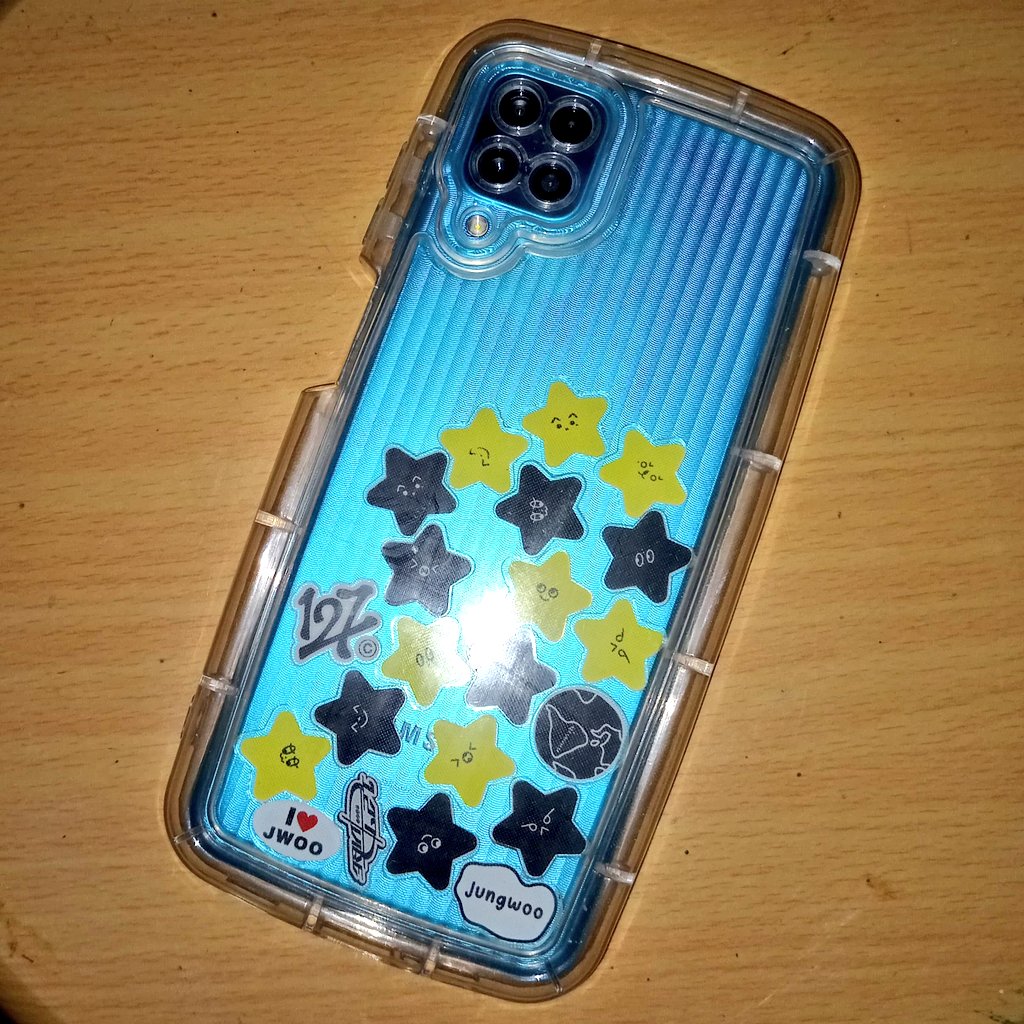 Today's mail 💌

Shaker charm bulgasari hitamku dari <a href="/127Mart/">Random Sell Fanmade</a> <a href="/suhperstar_/">Adin🥟</a> udah dateng~ dapet bonus pin dan keychain jungwoo juga. Dan beneran dibonusin satu bulgasari mark yg hijau soalnya punyaku ilang 😭 makasihh~

Jadi ramee, besok mau aku bawa ke Jogja biar krecek-krecekk 🩷